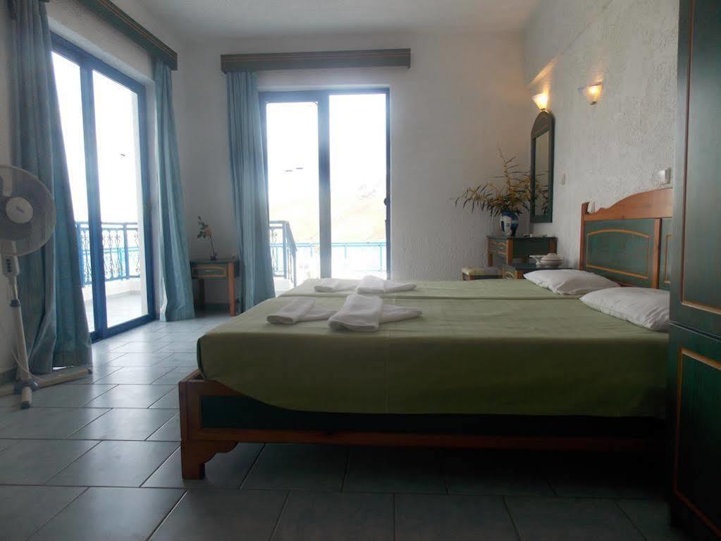 Marina Studios Tílos 外观 照片